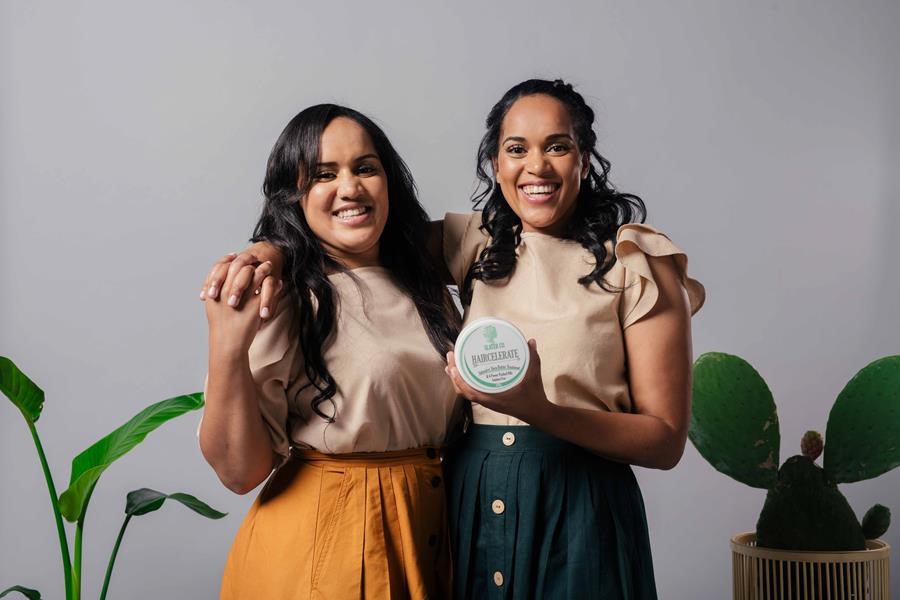 Curly, Coily Or Straight – Savvy Sisters Have Your Hair Health Covered Curly, Coily Or Straight – Savvy Sisters Have Your Hair Health Covered