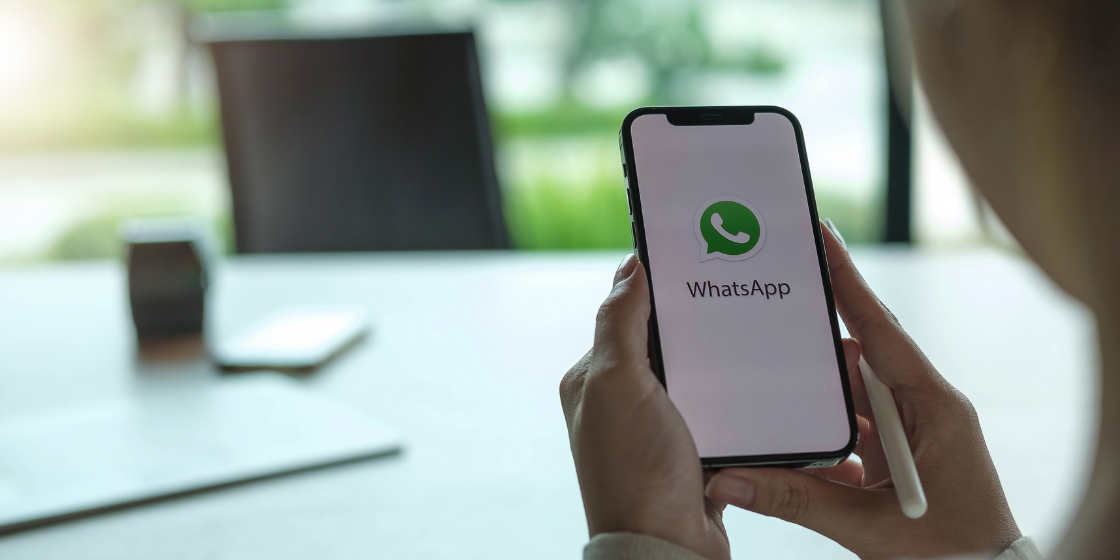 Disappearing WhatsApp Contracts