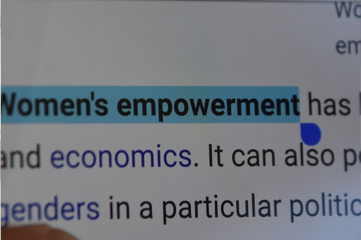 How Digital Signage Is Promoting The Empowerment of Women How Digital Signage Is Promoting The Empowerment of Women