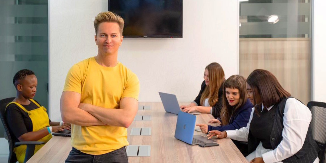 Public Relations Is Dead – Long Live Personal Relations Public Relations Is Dead; Long Live Personal Relations